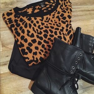 🐆 Soft • Talbots  • Cheetah Sweater •